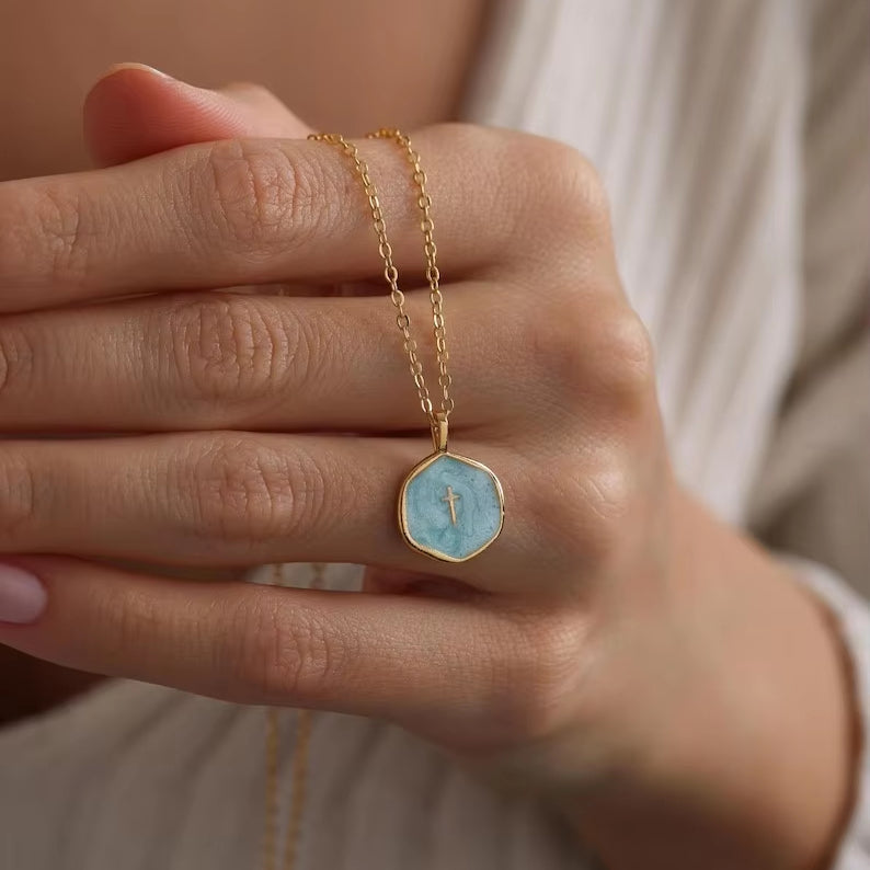 The Eternal Medallion Necklace